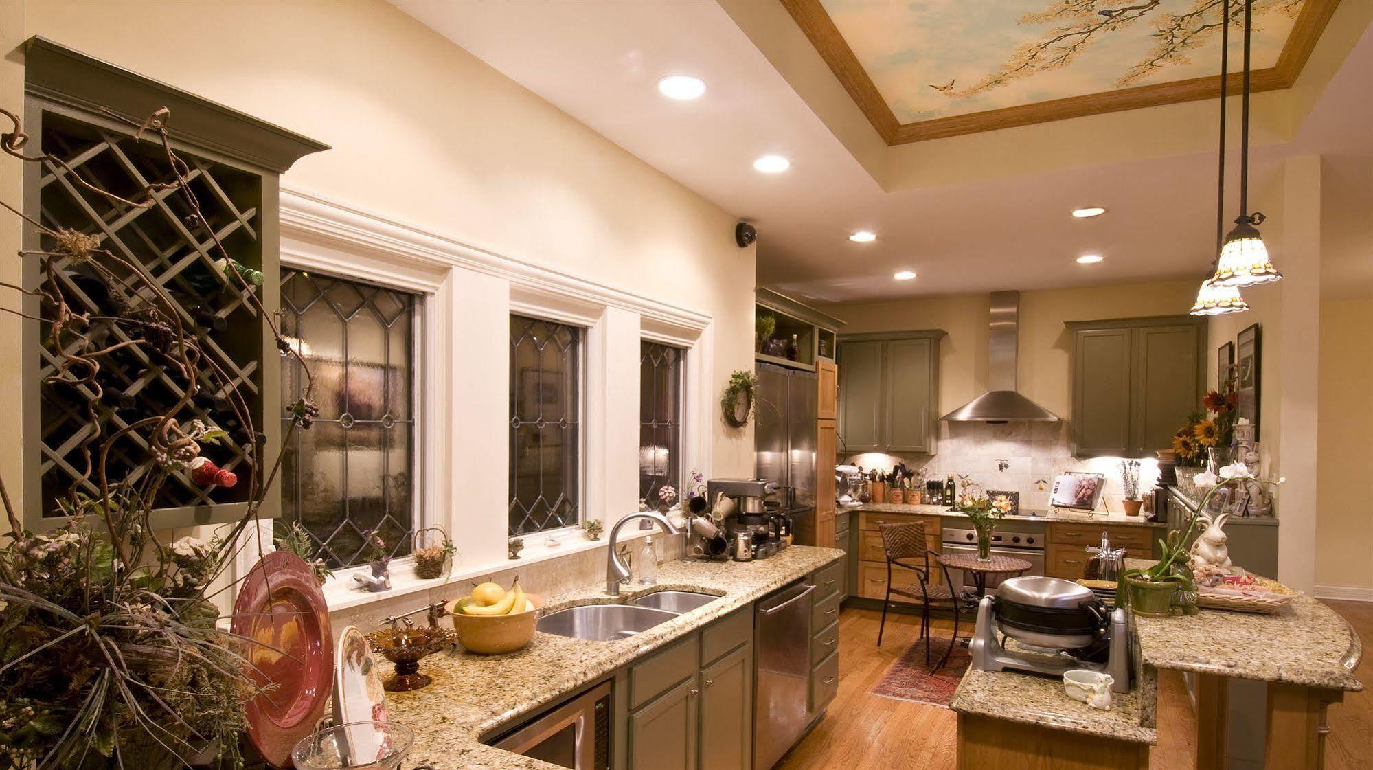 אוק פארק Harvey House Bed & Breakfast מראה חיצוני תמונה