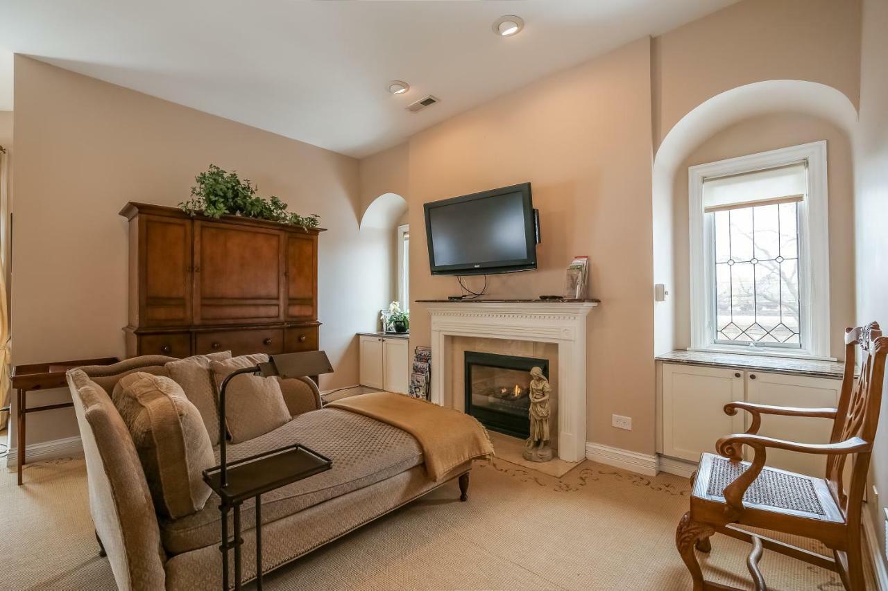 אוק פארק Harvey House Bed & Breakfast מראה חיצוני תמונה