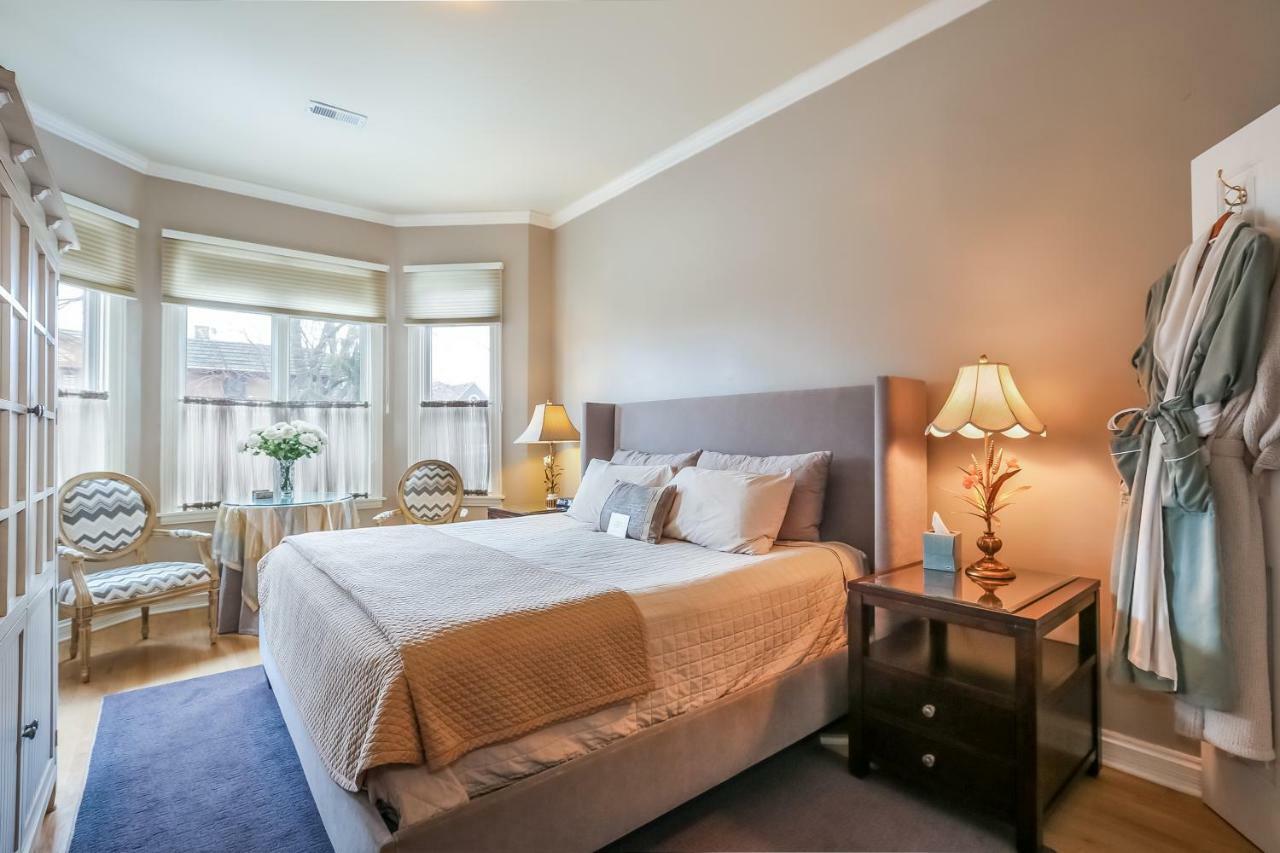 אוק פארק Harvey House Bed & Breakfast מראה חיצוני תמונה